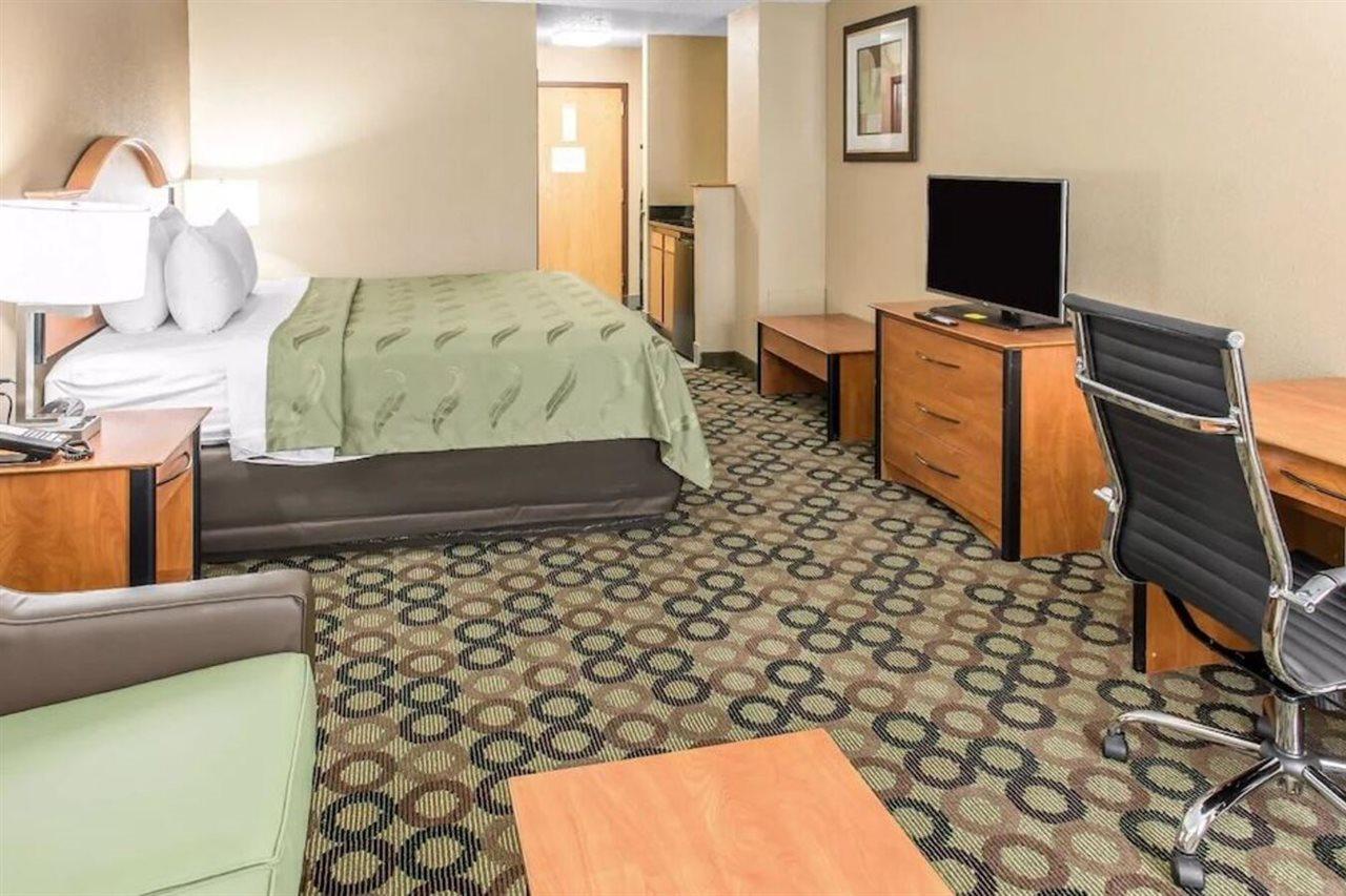 Quality Inn & Suites Columbus Luaran gambar